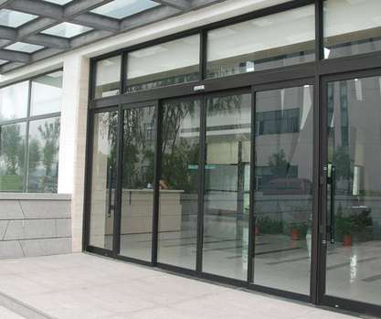 �Ԅ�(d��ng)�T�ճ��\(y��n)�еęz��